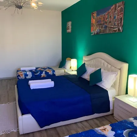 Venice Day Bed & Breakfast *